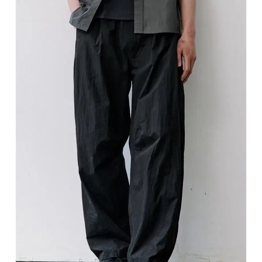 [BUNJANG] Fashion Planet X Fooboo Curved Washing Nylon Pants Black M / [패션플래닛X후브스] 커브드 워싱 나일론 팬츠 / 블랙 M