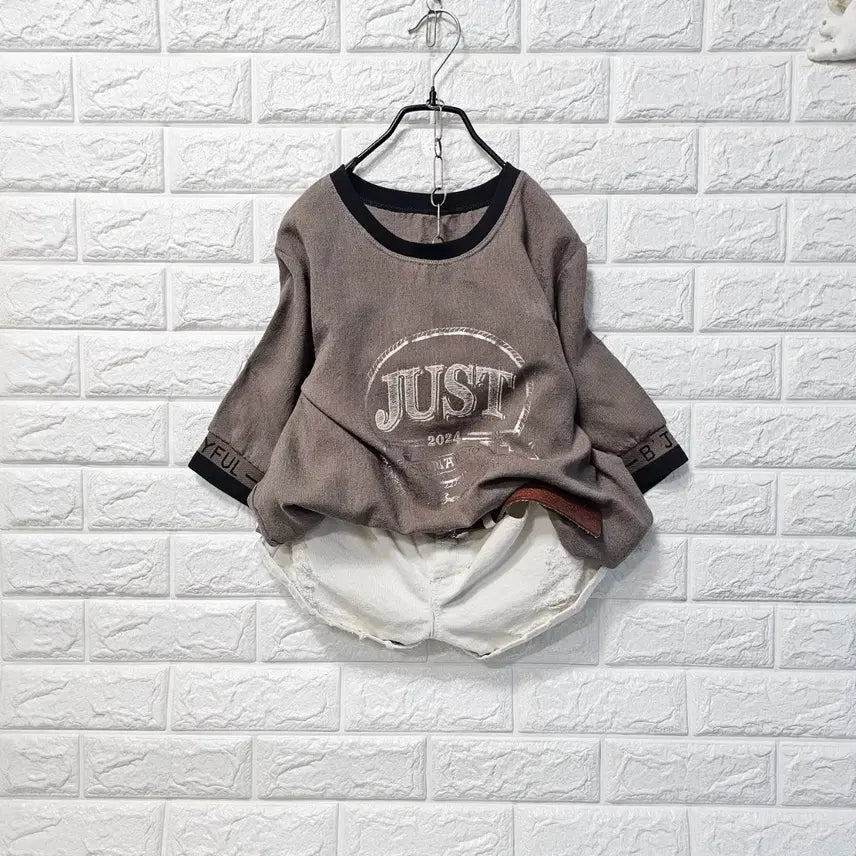 [BUNJANG] YFUL Lettering Short Sleeve Round Neck T-Shirt / 라운드티셔츠