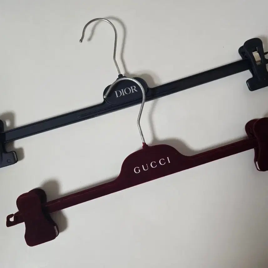 [BUNJANG] Gucci & Dior Hanger Set / (명품옷걸이 하의걸이) 디올 옷걸이 # 구찌 옷걸이