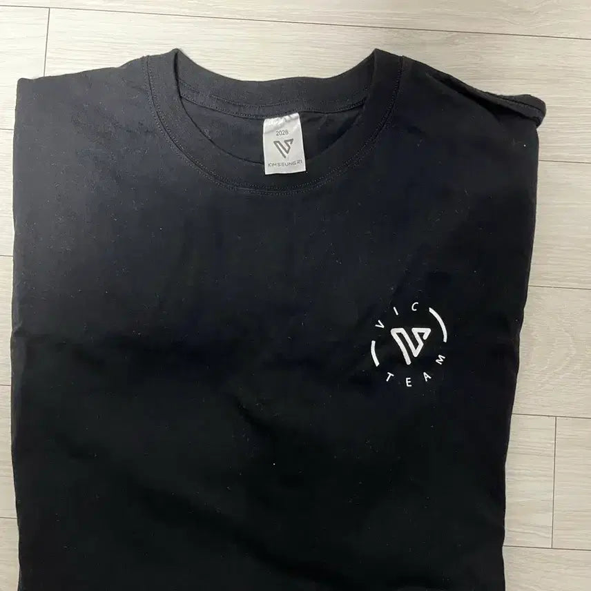 [BUNJANG] Kim Seung-ri Big Team Short Sleeve T-Shirt Black / 김승리 빅팀 반팔 티셔츠