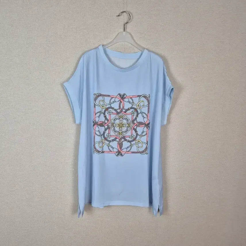 [BUNJANG] Plus Size Sky Blue Printed Short Sleeve Blouse / (#88/택X새상품)빅사이즈 하늘색 프린팅 반팔 블라우스
