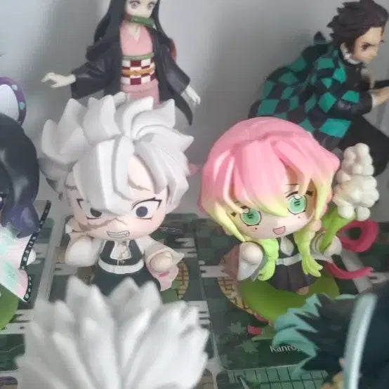 [BUNJANG] Demon Slayer Pop Mart Birth Flower Figure Bundle Set / 귀멸의 칼날 팝마트 탄생화 피규어 일괄 판매합니다
