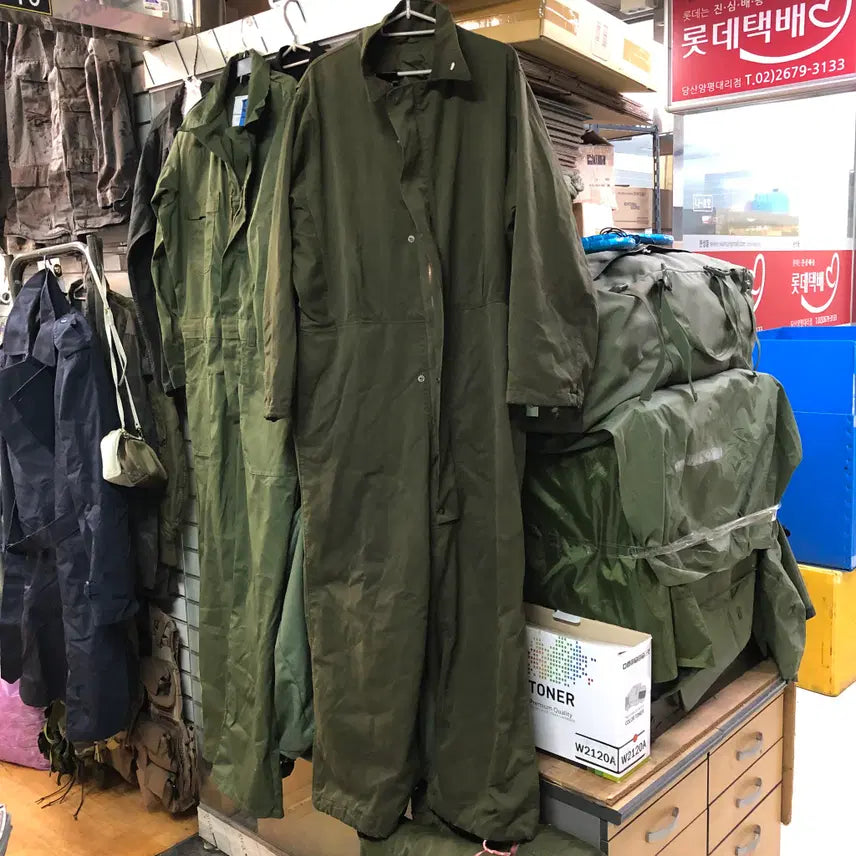[BUNJANG] Original US Military Mechanics Jumpsuit Coveralls (Medium) / 하루세일상품 미군정비복23. [오리지널 미군] 빈티지 미군 정비병 점프수트 커버올 (Medium / 감성 리폼용) M 7