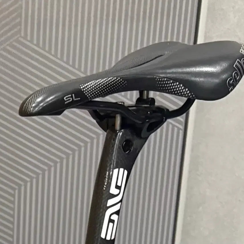 [BUNJANG] Selle Italia Saddle / 셀레 이탈리아 안장