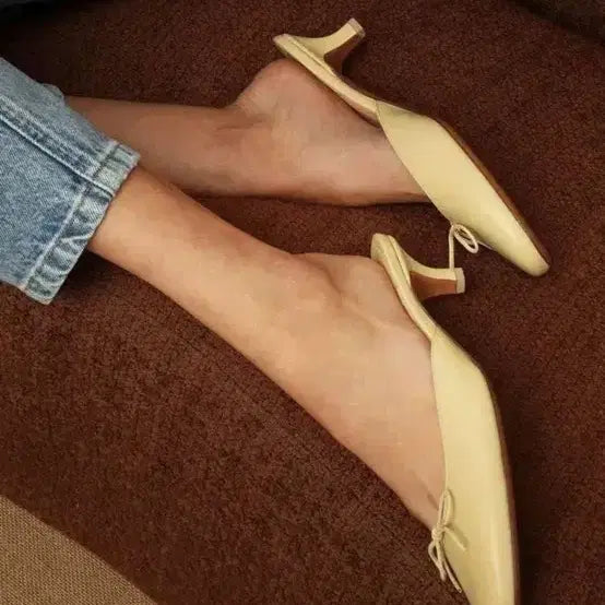 [BUNJANG] Rouje Yellow Beige Mules Size 36 / 루즈 Rouje 옐로우 베이지 뮬 36사이즈