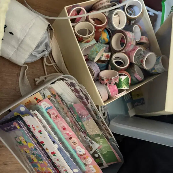 [BUNJANG] Sticker & Washi Tape Bundle Set (200+ Stickers, 80+ Tapes) / 급전 다꾸용품 일괄 처분 스티커 200장이상 마테 80통이상