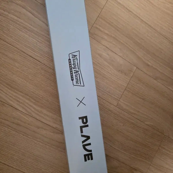 [BUNJANG] PLAVE Crispy Cream Collaboration Poster / 크리스피크림 X PLAVE 콜라보 도넛 포스터