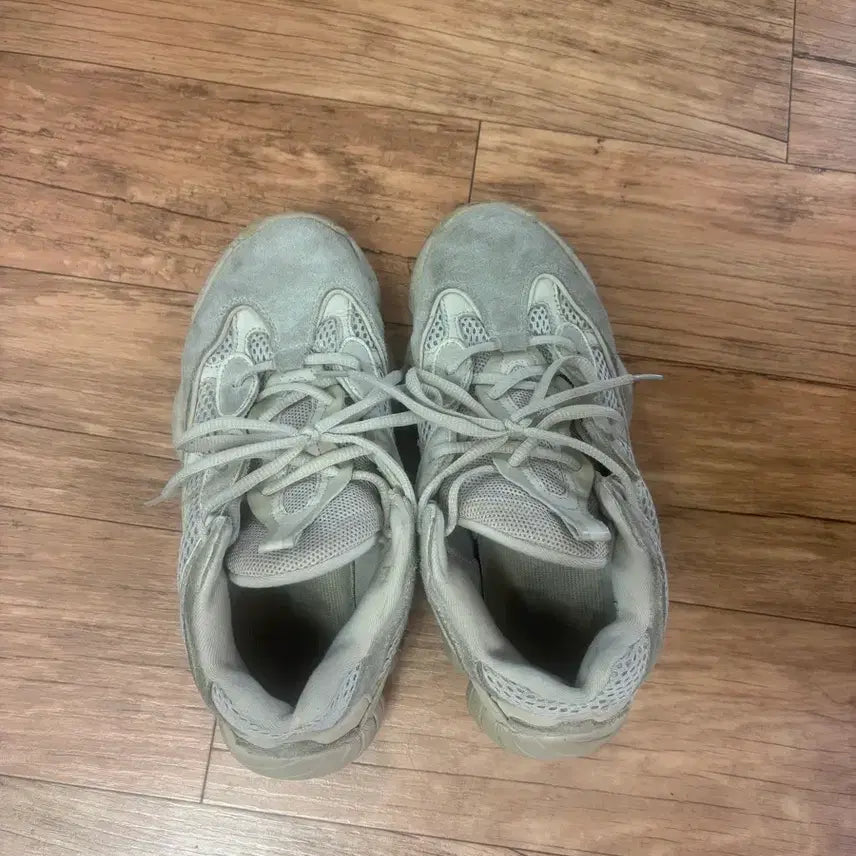 [BUNJANG] Adidas Yeezy Boost 500 Grey Sneakers / 이지부스트 신발