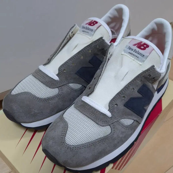[BUNJANG] New Balance 990V1 Olive (US 9.5) / (275)뉴발란스 990V1 올리브