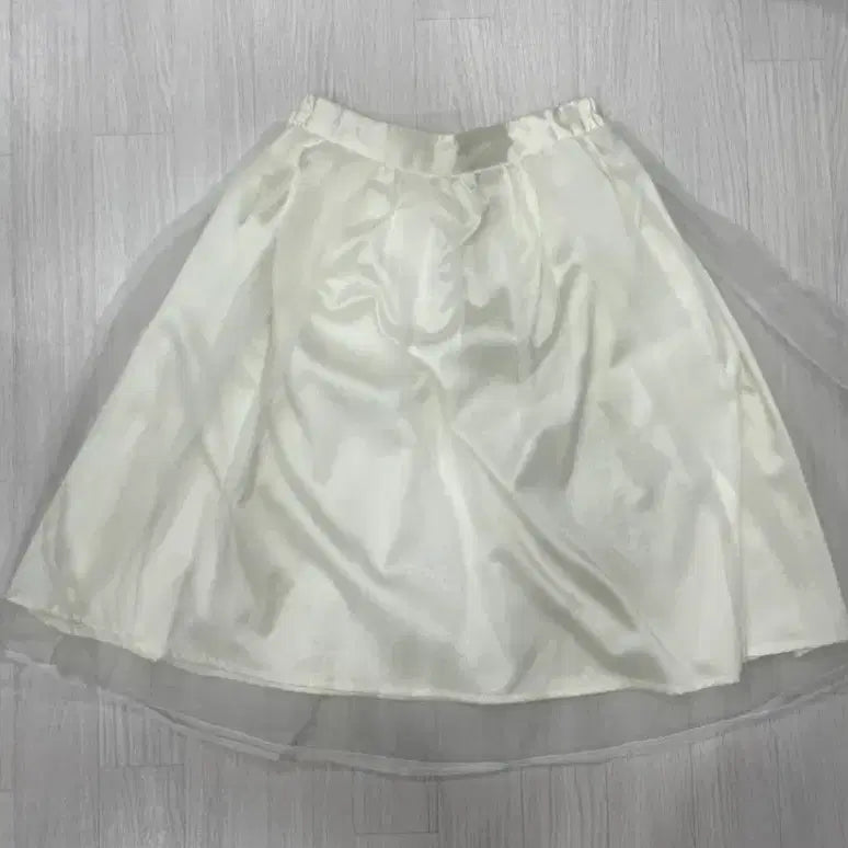 [BUNJANG] White Satin Tulle Skirt / 화이트 새틴 튤 스커트
