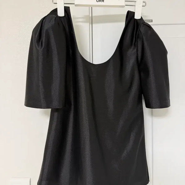 [BUNJANG] Dragon Blues Satin Blouse Black / 드래곤블루스 새틴 블라우스 블랙