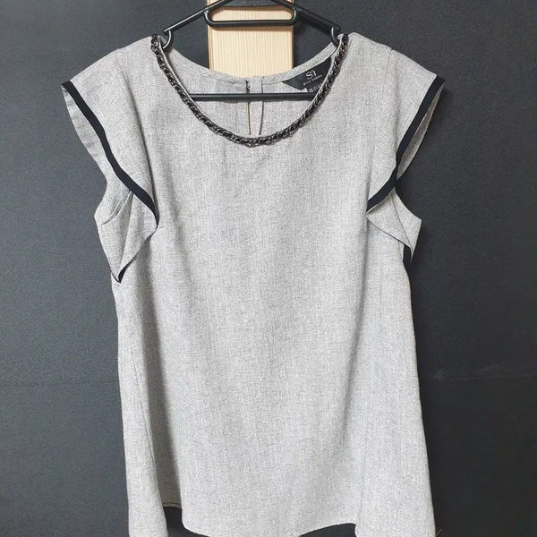 [BUNJANG] SI Frill Sleeve Summer Tweed Blouse - Grey, Size 55 (S) / 진짜만원 SI 프릴소매 여름트위드 블라우스 55 그레이 S