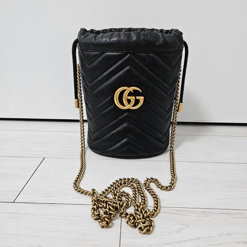 [BUNJANG] Gucci Marmont Matelassé Bucket Bag / 구찌 마몽트 마틀라세 버킷백