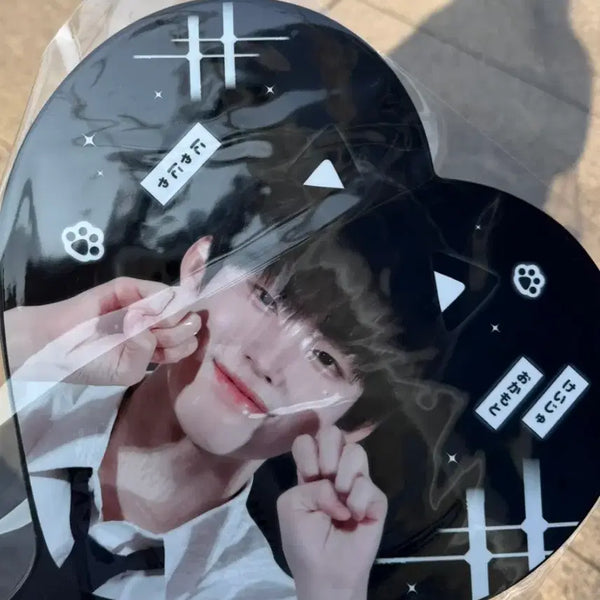 [BUNJANG] KAIJU UCHIWA Fan / 킥플립 케이주 우치와 양도