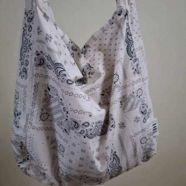 [BUNJANG] Daks Paisley Pattern Shoulder Bag / 닥스 페이즐리패턴 숄더백