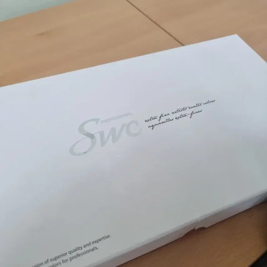 [BUNJANG] Shinhan SWC Watercolor Paint Set (32 Colors) / 신한 SWC 수채화물감 32색