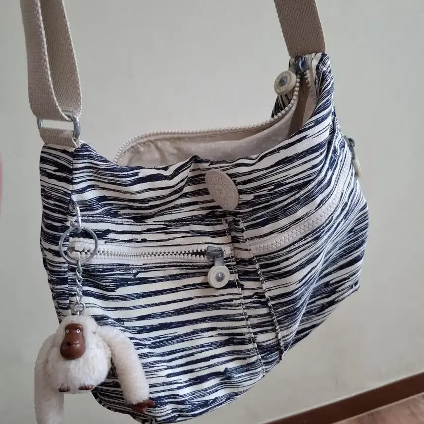 [BUNJANG] Kipling Stripe Crossbody Bag / 키플링 크로스백