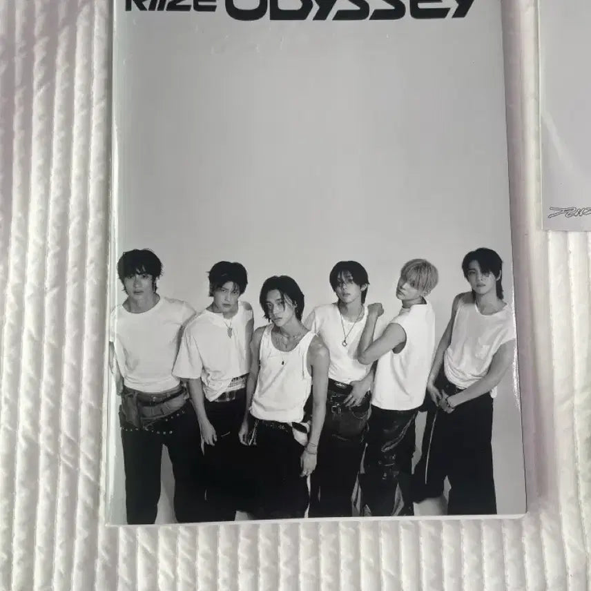 [BUNJANG] RIIZE 'RIIZING' Album Unsealed / 라이즈 오디세이 개봉 앨범 (구성품 다 포함)