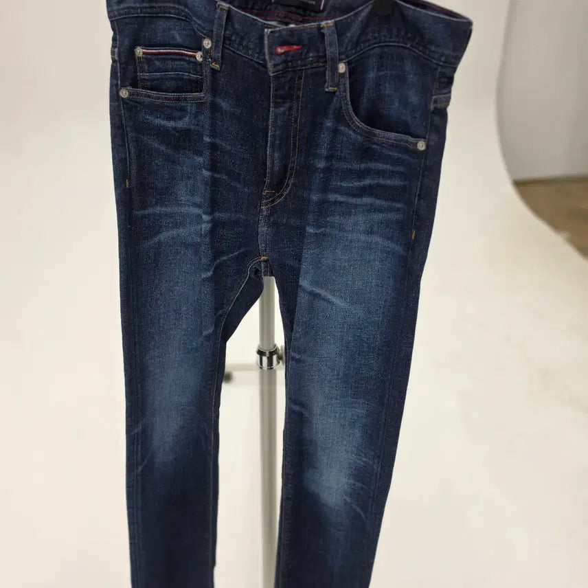 [BUNJANG] Tommy Hilfiger Bleecker Stretch Slim Fit Denim Jeans (32/32) / 타미힐피거 블리커 스트레치 슬림핏 데님 청바지 (32/32)