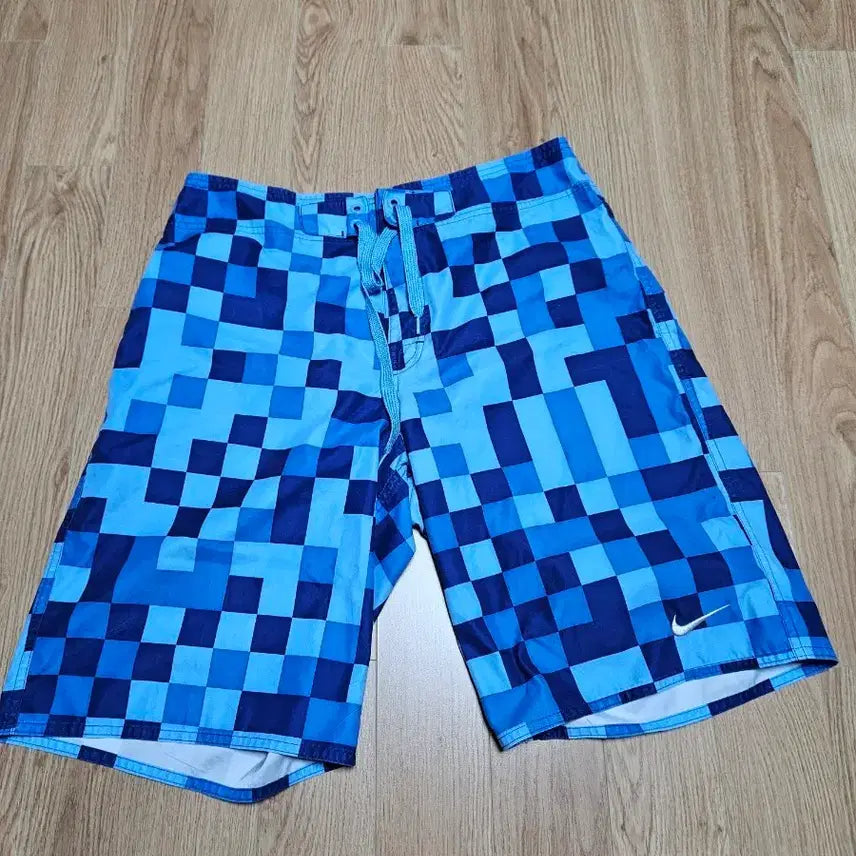 [BUNJANG] Nike Men's Blue Check Pattern Swim Trunks - Large / 나이키 수영복 라지