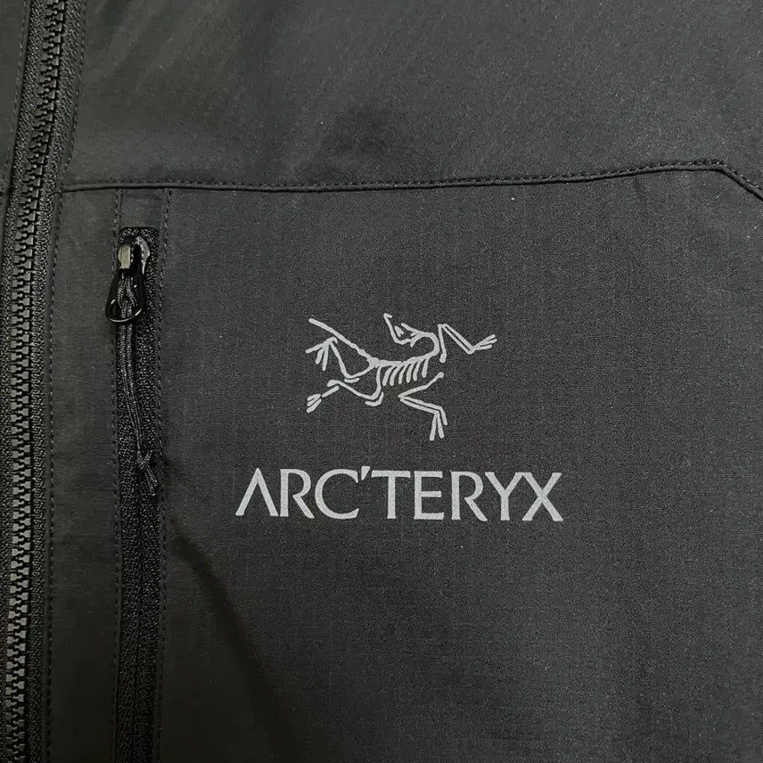 [BUNJANG] Arc'teryx Squamish Hoody Black / 아크테릭스 스쿼미시 후디 블랙 M