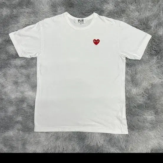 [BUNJANG] Comme des Garçons T-shirt / 꼼데 티셔츠 팝니다