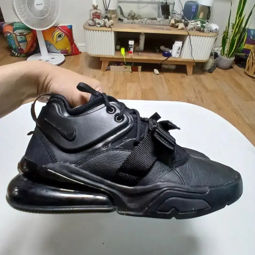 [BUNJANG] Nike Air Max Black Sneakers 275 / 나이키 에어맥스 275 검정색 운동화