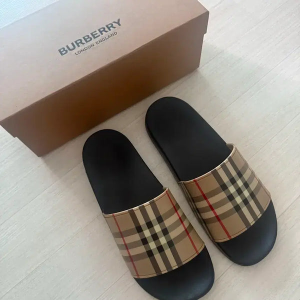 [BUNJANG] Burberry Slides / 버버리 슬리퍼