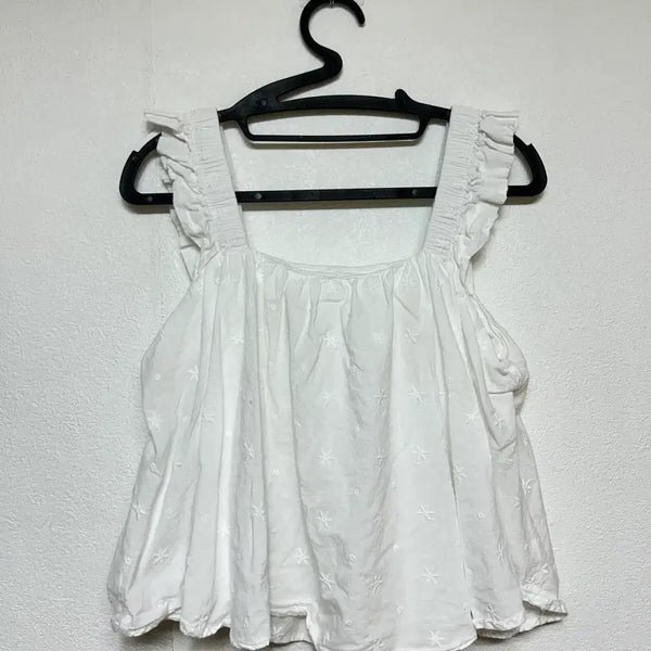 [BUNJANG] INOUF Sleeveless Blouse Layered Top / INOUF 민소매 블라우스 레이어드 민소매 FREE