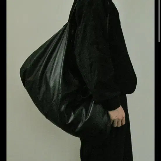 [BUNJANG] Goi Willow Leather Bag Black / goi P.04 윌로우 백 레더 블랙