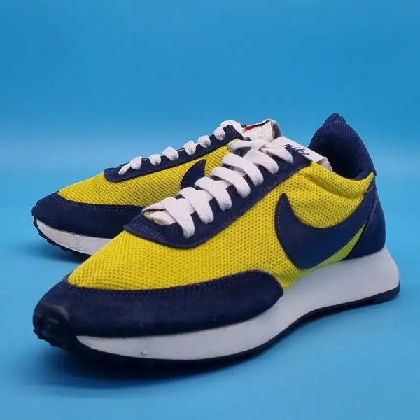 [BUNJANG] Nike Tailwind 79 Navy/Red Women's Sneakers (235mm) / b 나이키 테일윈드79 남노 여성운동화235