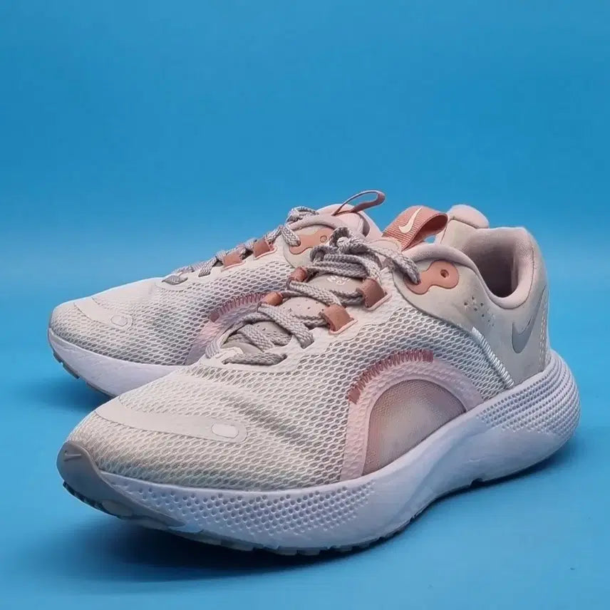[BUNJANG] Nike React Escape Run Women's Running Shoes 240 / b 나이키 리액트 이스케이프런 여성운동화240
