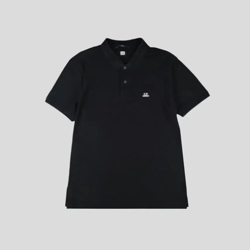 [BUNJANG] C.P. Company Pigment Black Square Logo Slim Fit Half-Button Collar PK Pique Short Sleeve T-Shirt L / C.P COMPANY 씨피컴퍼니 피그먼트 블랙 스퀘어 로고 슬림핏 하프버튼 카라넥 PK 피케 반팔 티셔츠 L