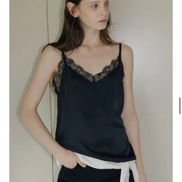 [BUNJANG] L'Eveil Lace-Trim Glossy Camisole Navy / 루에브르 레이스 탑