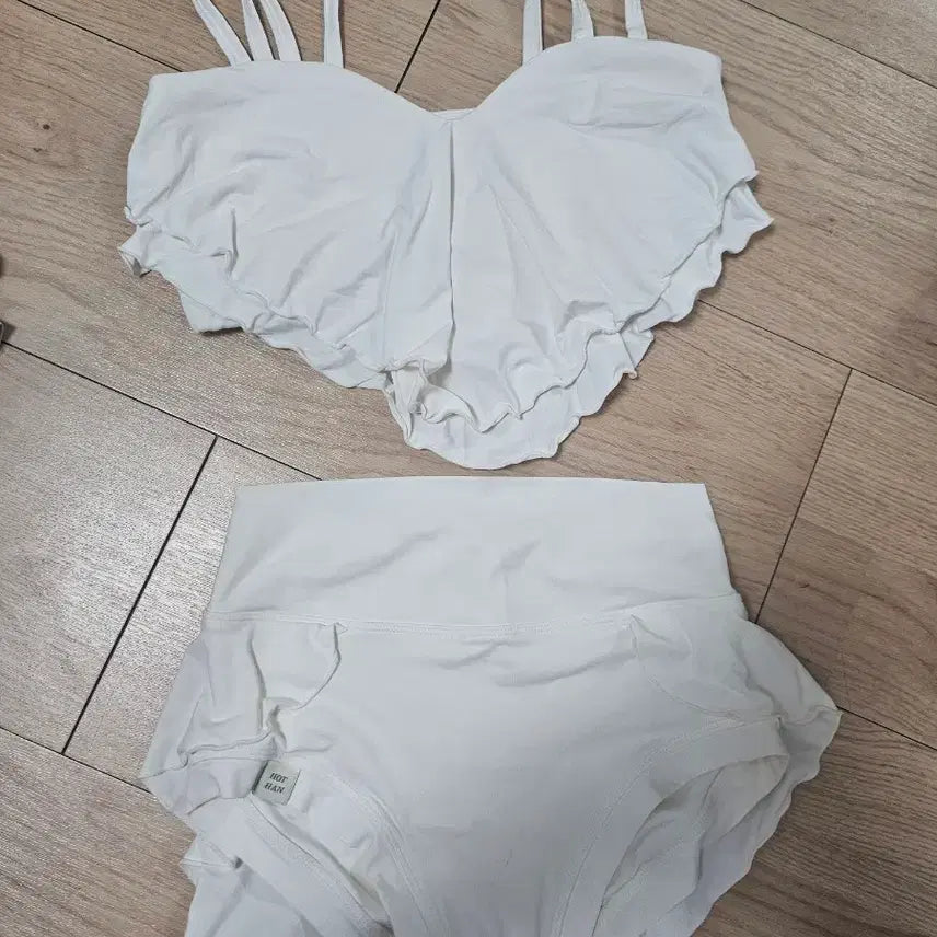 [BUNJANG] Women's Pole Dance Set S White Frill Detail / 핫한 폴웨어 세트 S
