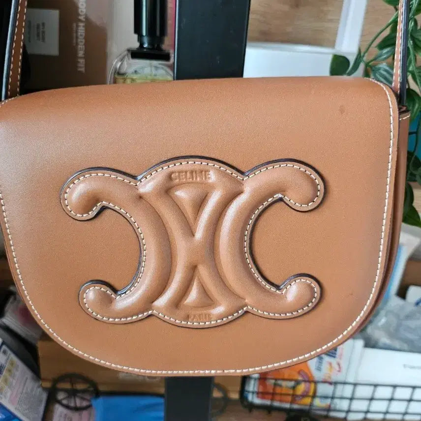 [BUNJANG] Celine Shoulder Bag / 숄더백팜