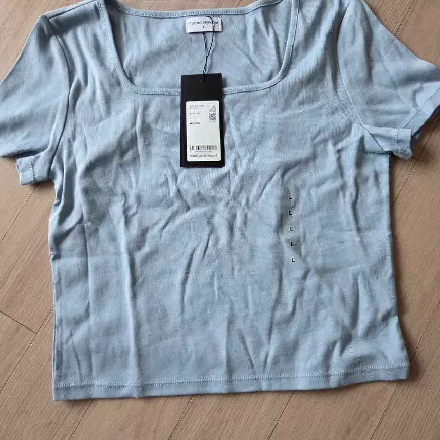 [BUNJANG] Melissa Standard Square Neck Short Sleeve T-Shirt L / 무신사 멜리사 스탠다드 스퀘어넥 반팔 티셔츠 L