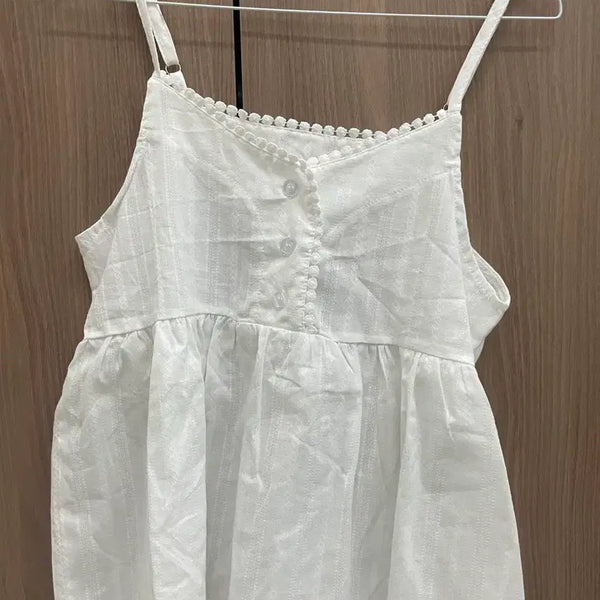 [BUNJANG] White Sleeveless Blouse with Shirring and Lace Detail / 나시 블라우스