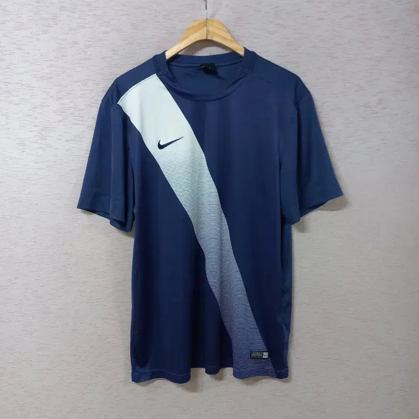 [BUNJANG] Nike Navy Short Sleeve T-Shirt Men's / B7-21/나이키 네이비 반팔티 남성