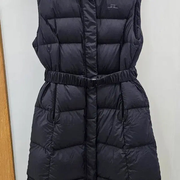 [BUNJANG] J. Lindeberg Goose Down Hooded Vest / 제이 린드버그 구스 패딩 후드 베스트