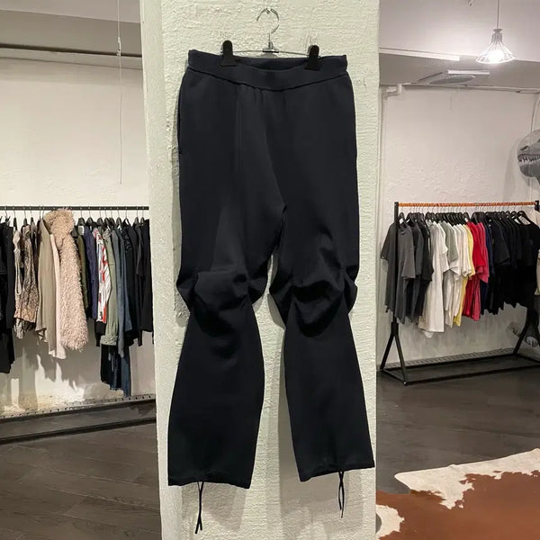 [BUNJANG] Issue Things 3D Pattern Track Pants / 이슈띵즈 입체패턴 팬츠