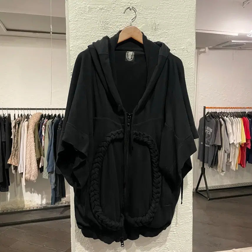 [BUNJANG] Bernard Wilhelm Knot Detail Oversized Hoodie Zip-Up / 버나드윌헴 매듭 디테일 후드집업