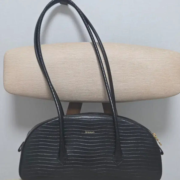 [BUNJANG] Abra Mua Abbott Bag Black / 아비에무아 아보트백
