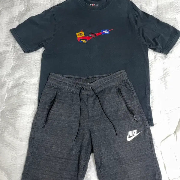 [BUNJANG] Nike T-shirt and Shorts Set / 나이키 티셔츠 반바지 팝니다