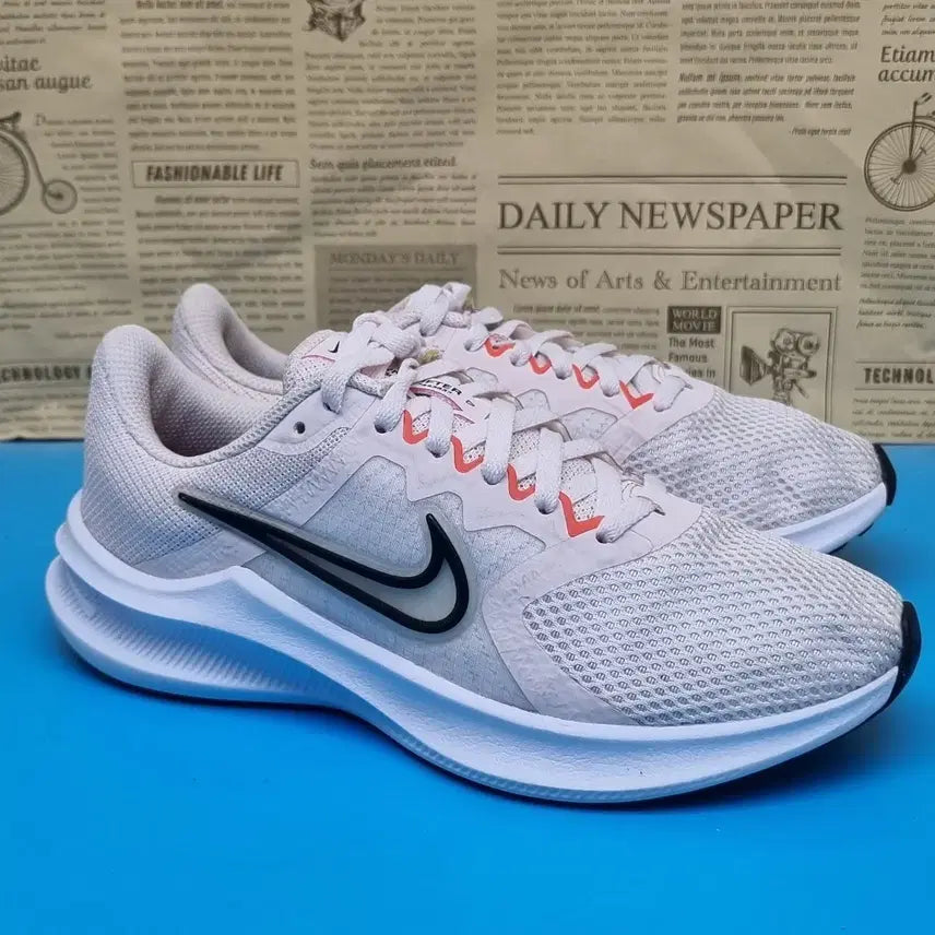 [BUNJANG] Nike Downshifter 11 Women's Sneakers / 나이키 다운쉬프터 11 여성 운동화 230