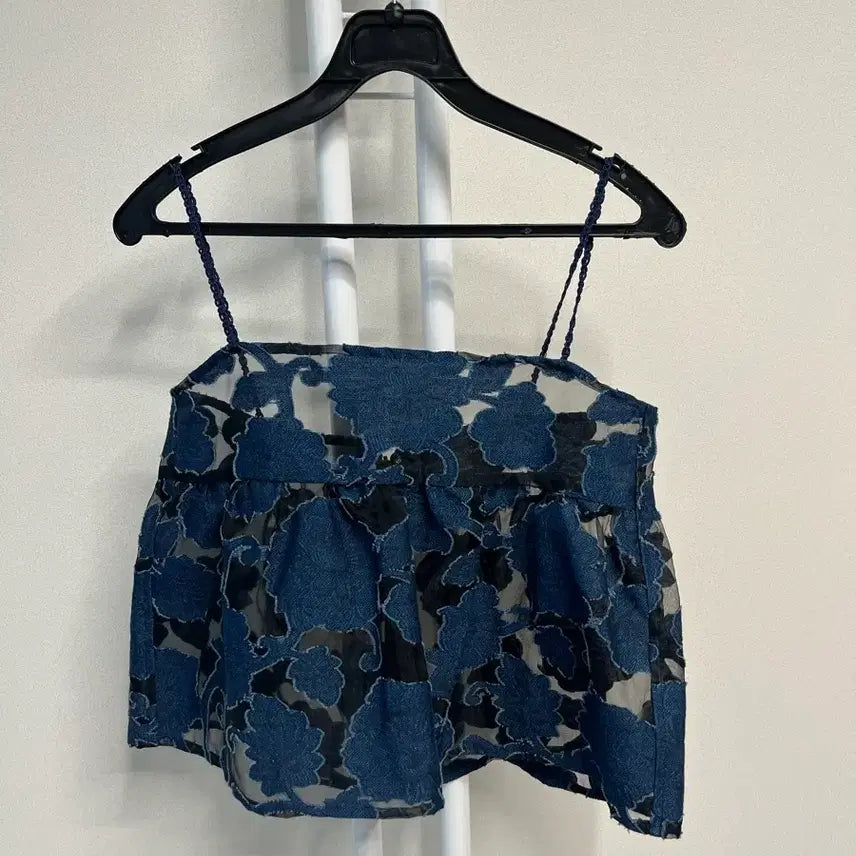 [BUNJANG] Salty Pebble Flower Blouse Top / 솔티페블 플라워 블라우스탑