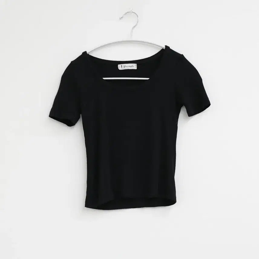 [BUNJANG] Round Neck Spandex Black Short Sleeve Slim Fit T-Shirt / 라운드 스판 블랙 반팔 쫄쫄이 티셔츠