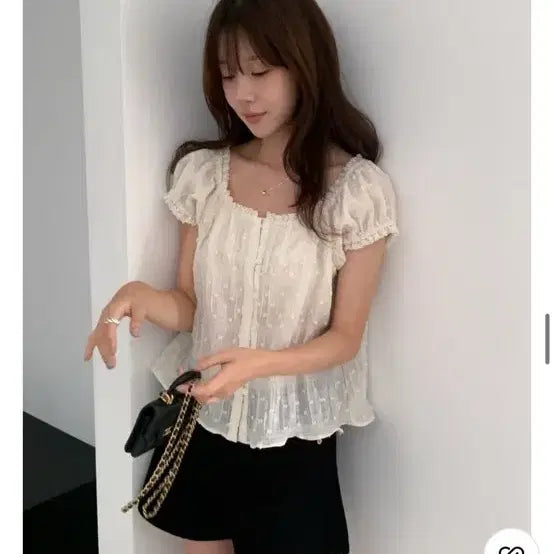 [BUNJANG] Miel Popcorn Blouse Cream / 미엘 팝콘블라우스 크림