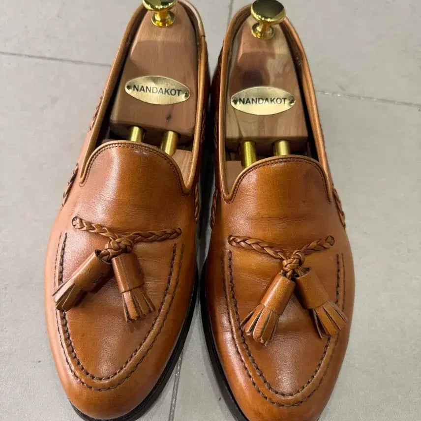 [BUNJANG] Crockett & Jones Tassel Loafers / 크로켓앤존스 테슬로퍼