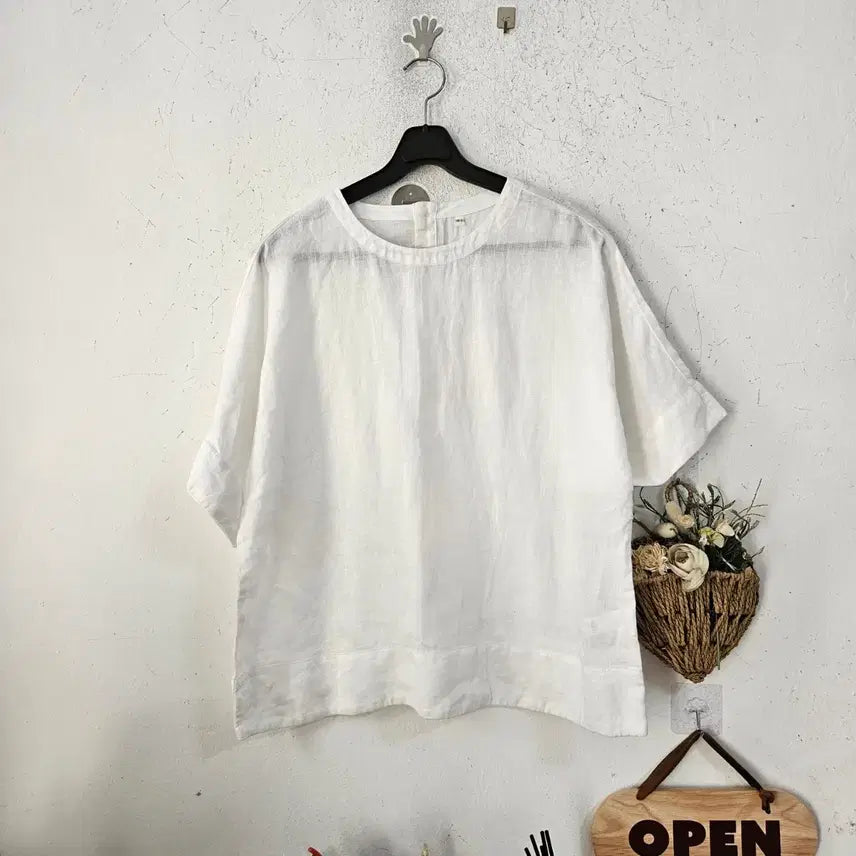 [BUNJANG] White Linen Short-Sleeve T-Shirt / 화이트 린넨 반팔 티셔츠